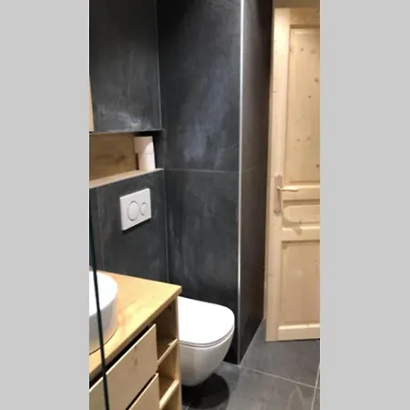 Charming Fully Renovated Studio - Val D'isere Apartment Le Joseray